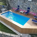 Villa Nel Con Vista Mare, Rapallo