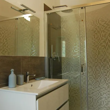 Villa Nel Con Vista Mare, Rapallo