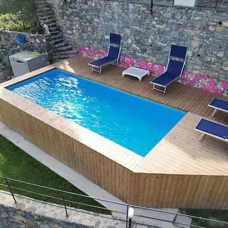 Villa Nel Con Vista Mare, Rapallo