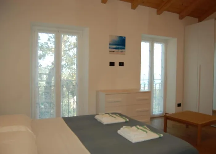 Nel Con Vista Mare,